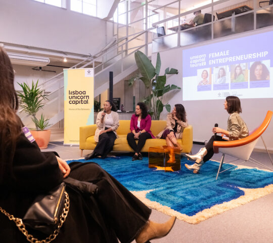 É essencial dar visibilidade às mulheres no mundo empreendedor (ainda) muito masculino